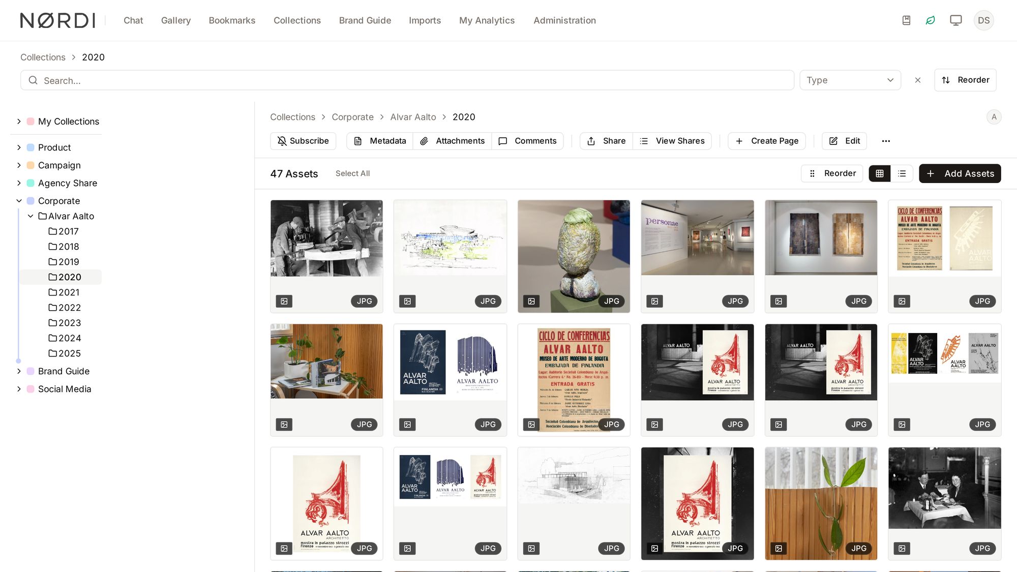 A Freedam collection page: the collection tree on the left and a grid of 47 approved images with share, metadata and edit actions